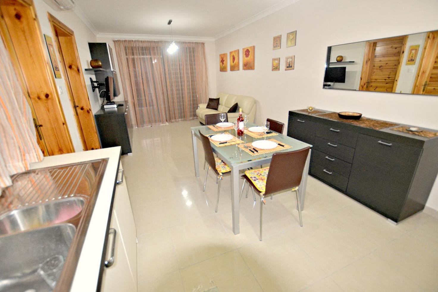 Modern Close To The Sea Apartment St. Paul's Bay