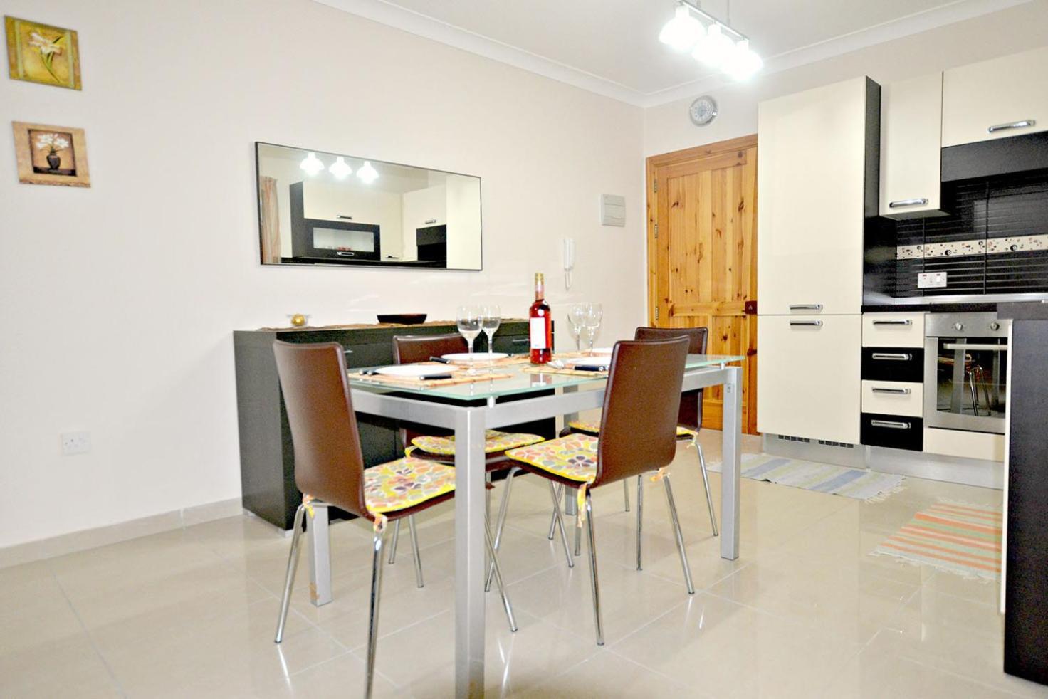 Modern Close To The Sea Apartment *